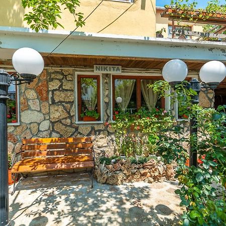 Готель Casa Nikita Вама-Веке Екстер'єр фото